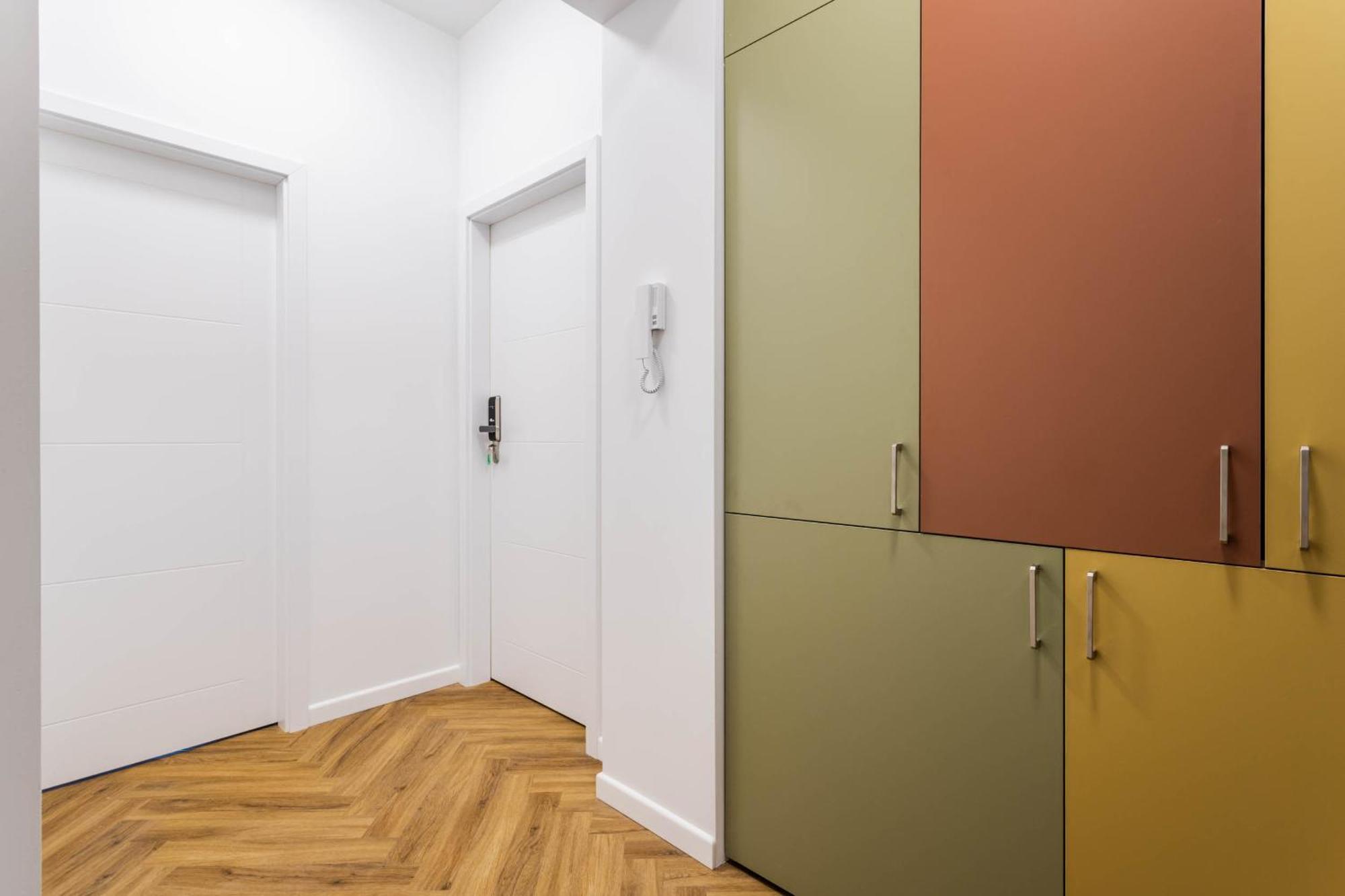 Nowoczesne I Stylowe Studia Very Berry W Poznaniu By Noclegi Renters Eksteriør bilde